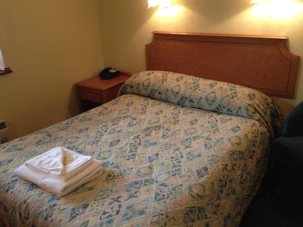 Westberry Hotel Bodmin Esterno foto
