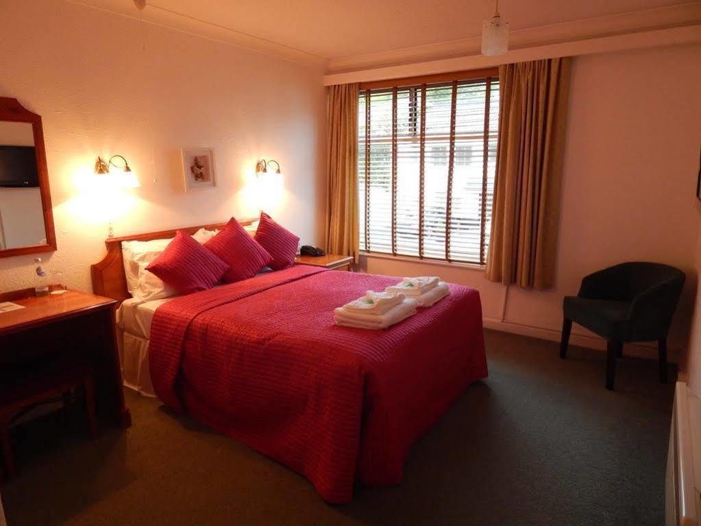 Westberry Hotel Bodmin Esterno foto
